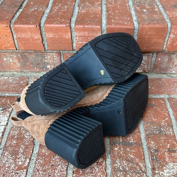 Gianni Bini Women's Ryker Suede Lug Sole Platform Booties Size 9.5 - Picture 6 of 8